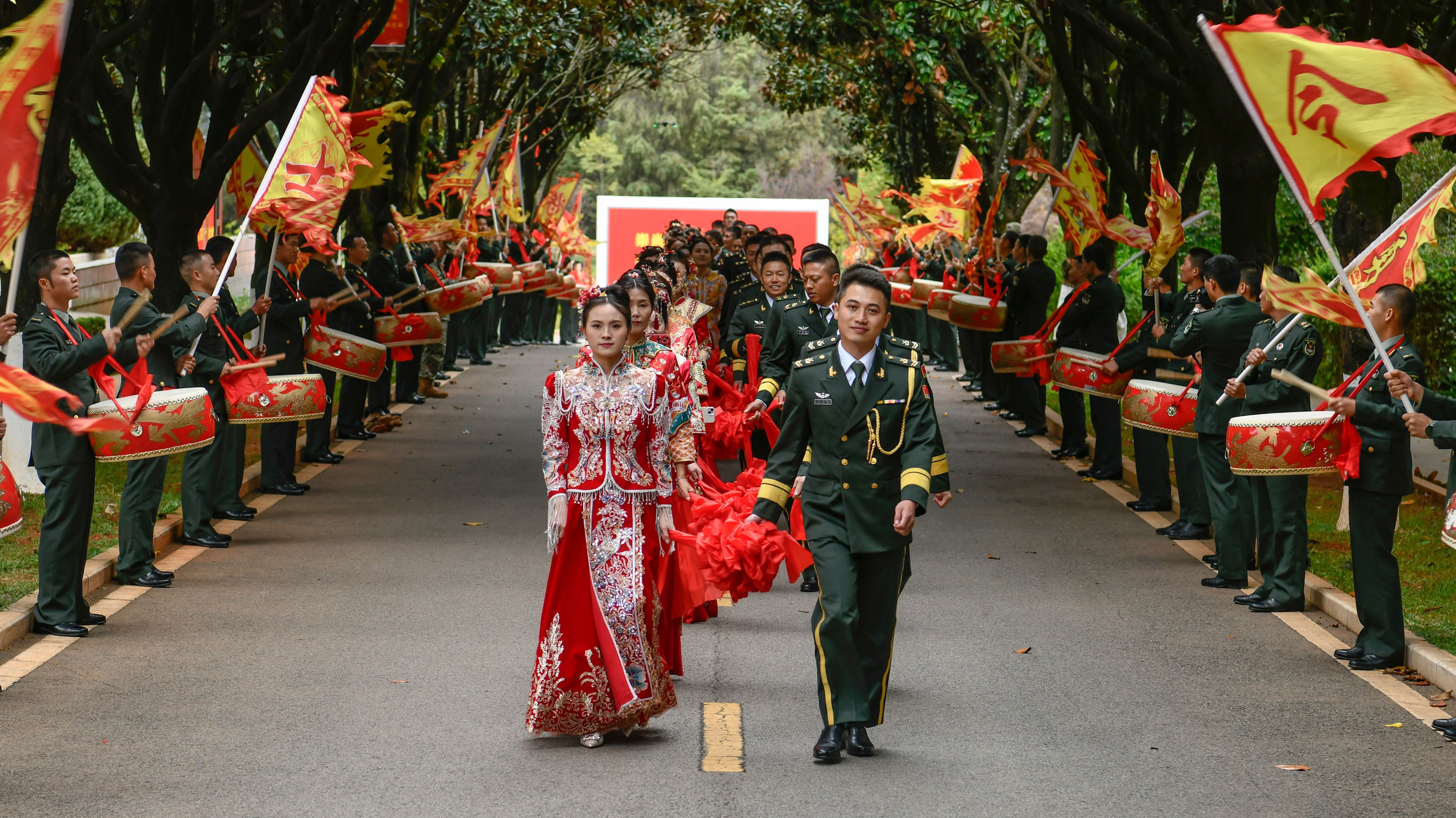 忠誠和浪漫！這場軍營婚禮儀式感滿滿